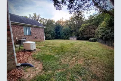 4704 Chesterton Drive, Greensboro, NC 27406 - Photo 43