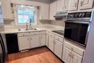 4704 Chesterton Dr, Greensboro, NC 27406 - Photo 13