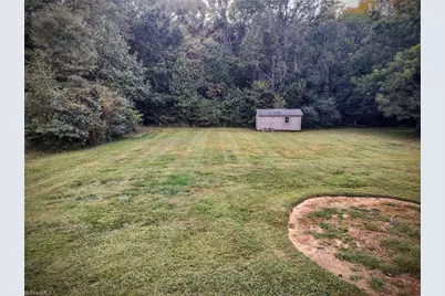 4704 Chesterton Drive, Greensboro, NC 27406 - Photo 49