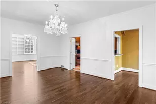 3221 Merion Ct, Winston-Salem, NC 27104 - Photo 9