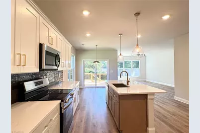 3346 Country Club Road, Winston-Salem, NC 27104 - Photo 15