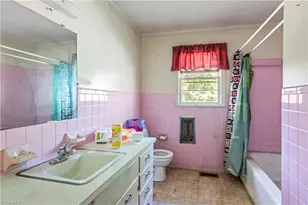 111 Linville Ln, Winston-Salem, NC 27107 - Photo 21