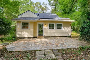 2410 Princess Ann St, Greensboro, NC 27408 - Photo 15