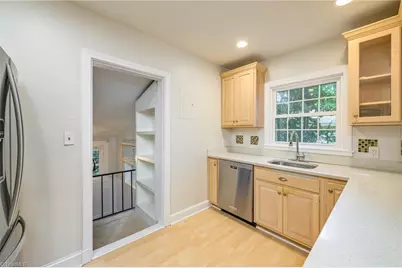 2410 Princess Ann Street, Greensboro, NC 27408 - Photo 11