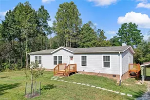 221 Cart Dr, Reidsville, NC 27320 - Photo 9