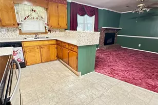 14 Windsor Cir, Thomasville, NC 27360 - Photo 9