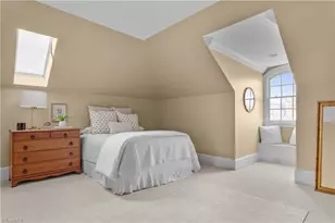 301 Country Club Dr, Greensboro, NC 27408 - Photo 31