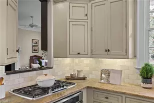 301 Country Club Dr, Greensboro, NC 27408 - Photo 11