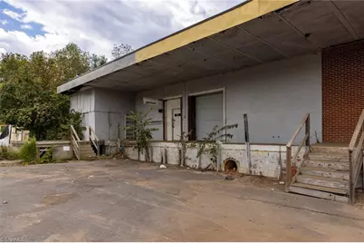 1328 Elkin Highway 268, North Wilkesboro, NC 28659 - Photo 23