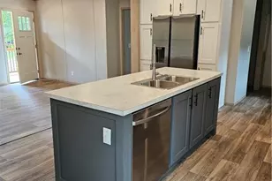 210 Westview Dr, Mount Airy, NC 27030 - Photo 9