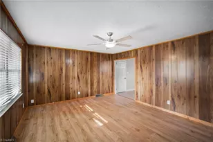 123 Burbank Dr, Lexington, NC 27295 - Photo 3