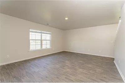 315 Ovada Avenue, Lexington, NC 27295 - Photo 3