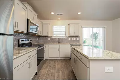 315 Ovada Avenue, Lexington, NC 27295 - Photo 7