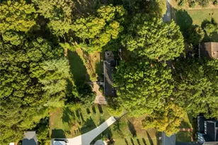 502 W Hunter St, Madison, NC 27025 - Photo 31