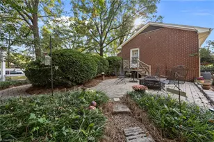 502 W Hunter St, Madison, NC 27025 - Photo 39