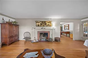 502 W Hunter St, Madison, NC 27025 - Photo 9