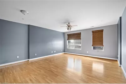 360 Elm Street #204, Greensboro, NC 27401 - Photo 13