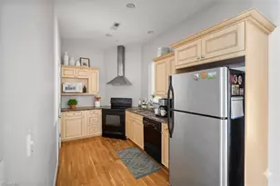 360 Elm St, Greensboro, NC 27401 - Photo 3