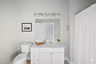 360 Elm St, Greensboro, NC 27401 - Photo 5