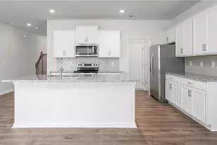 1487 Amberview Ln, Kernersville, NC 27284 - Photo 9