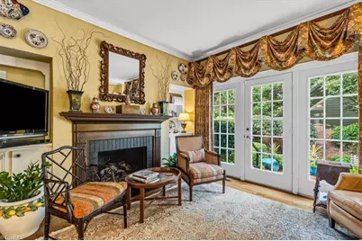 8 Ashton Square, Greensboro, NC 27408 - Photo 19