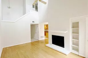 210 Lindell Rd, Greensboro, NC 27403 - Photo 15