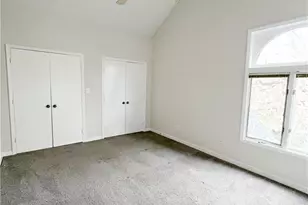 210 Lindell Rd, Greensboro, NC 27403 - Photo 21