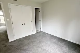 210 Lindell Rd, Greensboro, NC 27403 - Photo 17