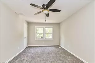 2108 Cottage Pl, Greensboro, NC 27455 - Photo 11