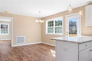 179 Stephens Ln, Thomasville, NC 27360 - Photo 9