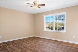 179 Stephens Ln, Thomasville, NC 27360 - Photo 15