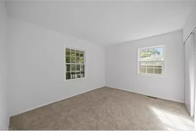 639 Woodhaven Drive, Burlington, NC 27217 - Photo 17