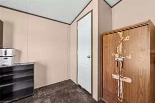 2385 Clacie Ln, Liberty, NC 27298 - Photo 21