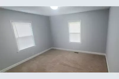 1101 Lawson Street, Eden, NC 27288 - Photo 7