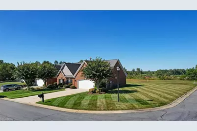 107 Sunny Place, Reidsville, NC 27320 - Photo 3