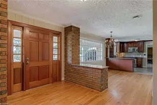 122 Pine St, King, NC 27021 - Photo 5