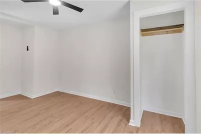 303 W Camel Street, Greensboro, NC 27401 - Photo 15