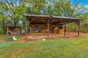 752 Joe Layne Mill Rd, Elkin, NC 28621 - Photo 3