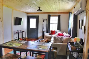 870 Layell Rd, Elkin, NC 28621 - Photo 5