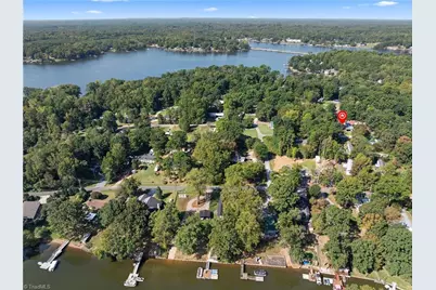 128 Saint Albans Lane, Lexington, NC 27292 - Photo 5