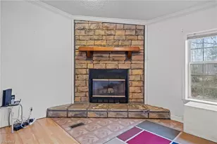 5214 Liberty Grove Rd, Liberty, NC 27298 - Photo 27