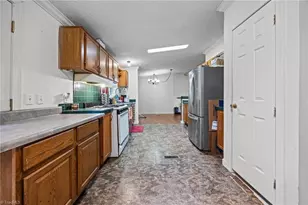 5214 Liberty Grove Rd, Liberty, NC 27298 - Photo 17