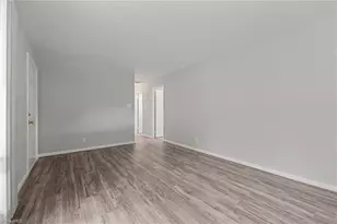 2400 Four Seasons Blvd, Greensboro, NC 27407 - Photo 21