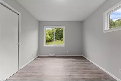 2400 Four Seasons Boulevard, Greensboro, NC 27407 - Photo 9