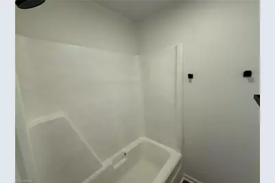 411 Doak Street, Thomasville, NC 27360 - Photo 5