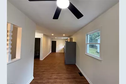 411 Doak Street, Thomasville, NC 27360 - Photo 9