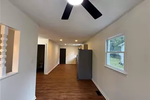 411 Doak St, Thomasville, NC 27360 - Photo 9