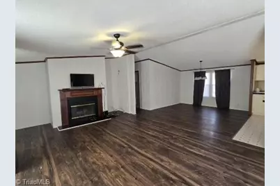 15215 Nc Highway 8, Lexington, NC 27292 - Photo 11