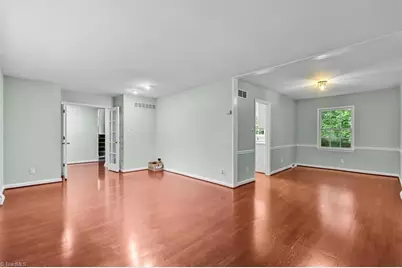 5115 Edinborough Road, Greensboro, NC 27406 - Photo 7