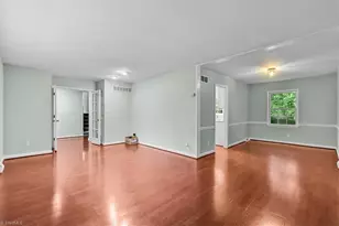 5115 Edinborough Rd, Greensboro, NC 27406 - Photo 7